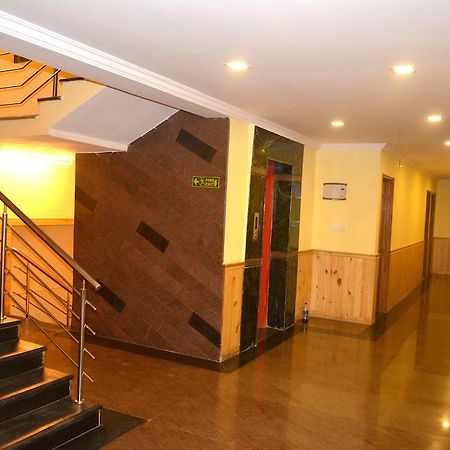Hotel Royal Opera העיר בנגלור מראה חיצוני תמונה