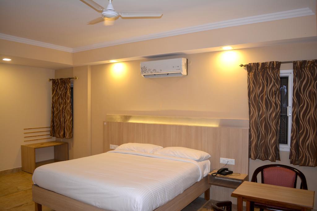 Hotel Royal Opera העיר בנגלור חדר תמונה